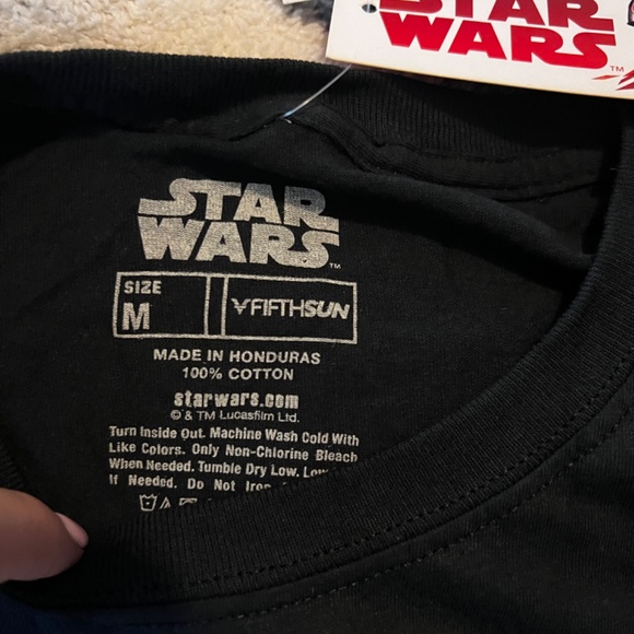 Star Wars tee shirt . - Picture 2 of 2